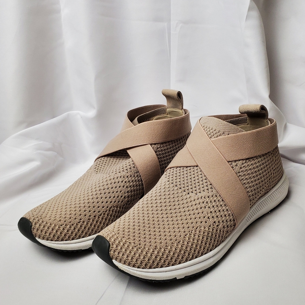 Eileen Fisher Stretch Lightweight Knit Pull-On Blush Zing Sneakers Size 6